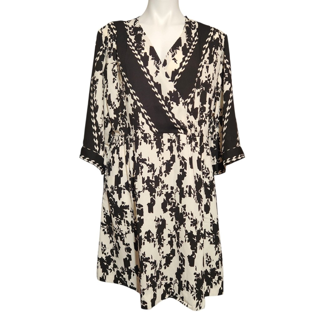 Cabi Black White Floral Geometric Wrap Dress V-Neck Pockets New Large